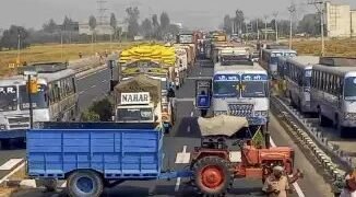 पंजाब में धान खरीद में देरी पर किसानों ने निकाला मोर्चा, हाइवे जाम, जानें पूरा मामला