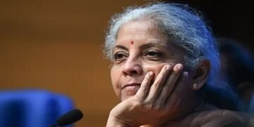 वित्त मंत्री के बैठक में सस्ता ऋण, कम कर और पीएम-किसान योजना की राशि दोगुनी करने की मांग