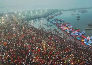 महाकुंभ के पहले स्नान में 60 लाख लोगों ने लगाई डुबकी, भारतीय संस्कृति का दिखा जलवा