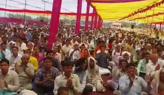 बड़ा हासदा, भोले बाबा सत्संग में मची अफरातफरी, कई लोगों की मौत, बचाव कार्य जारी