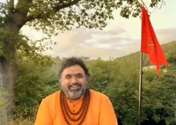 गुरु महिमा और गुरु पूर्णिमा का आध्यात्मिक महत्व-अश्विनी गुरुजी, ध्यान आश्रम