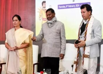 फसल बीमा योजना में किसानों के लिए 3 सुविधाओं का केंद्रीय मंत्री द्वारा शुभारंभ