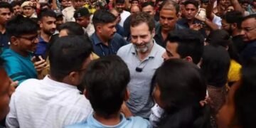 राहुल गांधी ने फिर साधा पीएम मोदी पर निशाना, कहा- शहंशाह जमीनी हकीकत…’