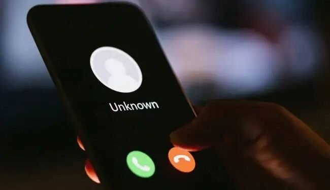 डॉट ने नागरिकों के लिए ज़ारी की सलाह, फर्जी कॉल की शिकायत ऐसे करें