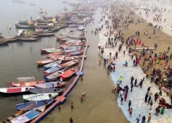 झारखंड श्रद्धालुओं के लिए रेलवे ने जारी की 10 स्पेशल ट्रेनें! जल्द करें बुकिंग