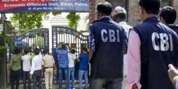 NEET पेपर घोटाले में CBI सख्त एक्शन, खंगाले जाएंगे घोटालेबाजों के रिश्तेदारों के बैंक