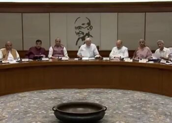 प्रधानमंत्री ने देशभर में पड़ रही गर्मी की तैयारियों की समीक्षा की