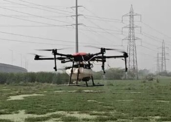मच्छरों से छुटकारा पाने के लिए MCD ने ड्रोन से कराया छिड़काव, मेयर ने दी जानकारी