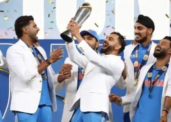 चैंपियंस ट्रॉफी एक बार फिर भारत के नाम, कीवियों को चार विकेटों से हराया, चारों ओर खुशी की लहर!