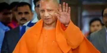दिल्ली पहुंचे योगी आदित्यनाथ, पीएम मोदी से करेंगे मुलाकात