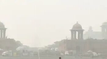 दिल्ली-NCR में वाहनों पर लगा हजारों का जुर्माना, निर्माण स्थलों को किया बंद!