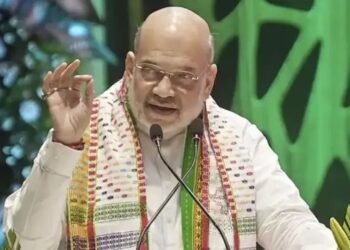 शाह ने दिल्ली पुलिस से अवैध बांग्लादेशियों और रोहिंग्याओं की मदद करने वाले नेटवर्कों के खिलाफ कार्रवाई करने को कहा