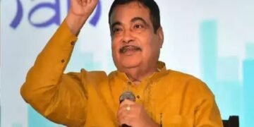 नितिन गडकरी ने मैसूर, कर्नाटक में 22 राष्ट्रीय राजमार्ग परियोजनाओं का शिलान्यास किया