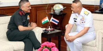 रॉयल थाई नौसेना के कमांडर-इन-चीफ एडमिरल एडुंग फान-इआम भारत दौरे पर पहुंचे