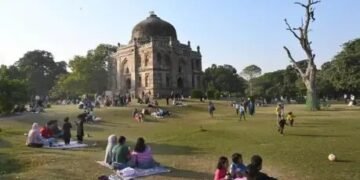 दिल्ली के AQI में आया सुधार, 161 पहुंचा आंकड़ा, जानें डिटेल!