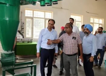 लुधियाना के डिप्टी कमिश्नर ने किया फूड इंडस्ट्री इंक्यूबेशन सेंटर का दौरा