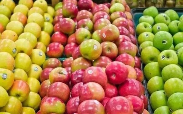 सावधान!, फलों पर लगे स्टीकर खराब कर सकते हैं आपकी सेहत, जानें वजह