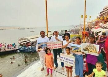विश्व कछुआ दिवस पर गंगाजल के रक्षक कछुओं के संरक्षण का आवाह्न