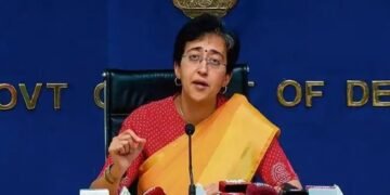 दिल्ली चुनाव: नामांकन से पहले किसने कराई CM आतिशी पर FIR, जानें क्या है पूरा मामला