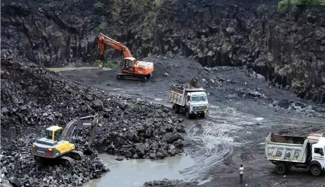 वाणिज्यिक कोयला खदान नीलामी के 9वें दौर को भारी प्रतिक्रिया प्राप्त हुई