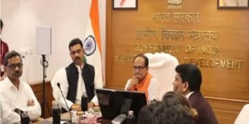 केन्द्रीय कृषि मंत्री ने NSAP योजना पर अधिकारीयों के साथ चर्चा की