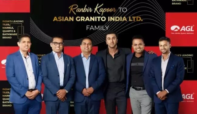 एशियन ग्रेनिटो इंडिया लिमिटेड ने ‘एजीएल’ के लिए रणबीर कपूर को बनाया ब्रांड एंबेसडर