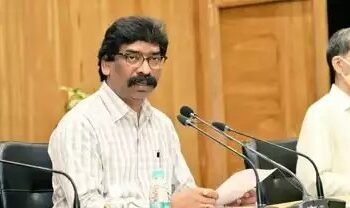 ED की सख्ती जारी, दिल्ली स्थित हेमंत सोरेन के घर पहुंची पुलिस, हो सकती है गिरफ्तारी
