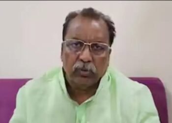 मंत्री प्रतिभा शुक्ला के पति पूर्व सांसद अनिल शुक्ल वारसी को खनन माफिया ने धमकी दी