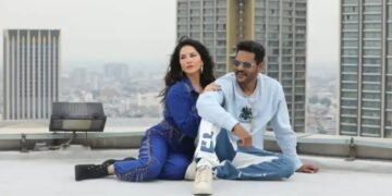 पेट्टा रैप’ का गाना ‘वेची सेयुथे’ के ऑडियो लॉन्च पर सनी लियोनी का जलवा
