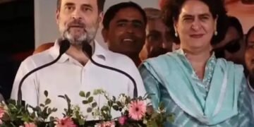 कांग्रेस सांसद राहुल गांधी ने रायबरेली में एक जनसभा को संबोधित किया