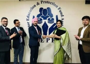 जागरूकता फैलाने के लिए आईईपीएफए और डीबीएस बैंक ने समझौता ज्ञापन पर हस्ताक्षर किए