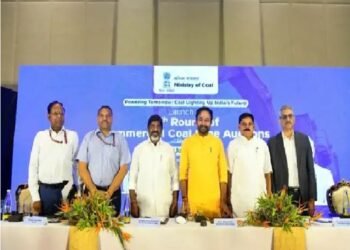 नीलाम किए गए कोयला ब्लॉकों से प्राप्त राजस्व संबंधित राज्य सरकारों को जाएगा