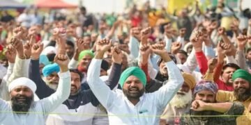 पंजाब: दिल्ली कूच करने की तैयारी में किसान! खनौरी बॉर्डर पर किसानों की बैठक