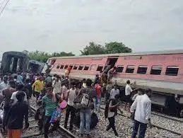 डिब्रूगढ़ एक्सप्रेस दुर्घटना: पटरी से उतरने से पहले लोको पायलट ने ‘धमाका सुना’,