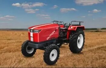 मार्केट में लॉन्च हुआ इलेक्ट्रिक ट्रैक्टर, जानें किसानों को कैसे मिलेगा फायदा?