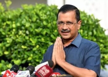 केजरीवाल को बड़ा झटका, कोर्ट ने ठुकराई वकीलों से 5 बार मुलाकात की मांग
