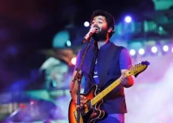 अरिजीत सिंह ने पीड़ित परिवार के लिए मांगा न्याय कोलकाता में बलात्कार और हत्या की घटना