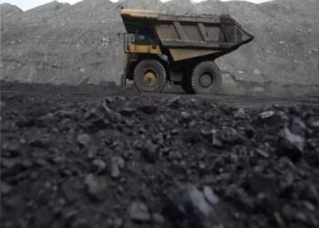 आठ प्रमुख उद्योगों में कोयला क्षेत्र ने 10.6 प्रतिशत  की प्रभावशाली वृद्धि दर्ज की