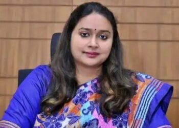 मतदान‌ बढ़ाने के लिए गाजीपुर जिलाधिकारी आर्यका अखौरी ने अनोखी पहल की