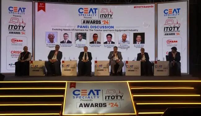 दिल्ली: Indian Tractor Of The Year का आगाज, जानें किसने जीता Best tractor का  अवार्ड