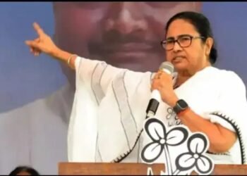 पश्चिम बंगाल में फेरीवालों को फुटपाथ और सड़क खाली करने के लिए नोटिस जारी
