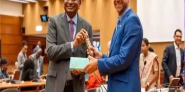 केंद्रीय स्वास्थ्य सचिव ने जिनेवा में गूगल के मुख्य स्वास्थ्य अधिकारी से मुलाकात की