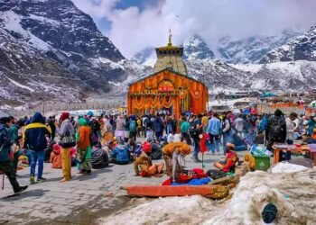 बाबा केदार का चमत्कार! 10 लाख से ज्यादा भक्तों ने किए दर्शन, आरती में उमड़ी भक्तों की भीड़