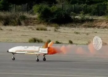 ISRO ने “पुष्पक” रीयूजेबल लॉन्च व्हीकल का सफलतापूर्वक परिक्षण किया