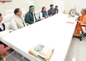 किसान नेताओं ने CM योगी से की मुलाकात, जल्द पूरा होने का मिला आश्वासन