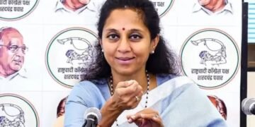 मंडियों की कीमतों को लेकर महाराष्ट्र की सड़कों पर उतरीं सुप्रिया सुले, किसानों के लिए दिया धरना!