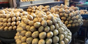 सरकार ने दी ओडिशा में राहत, 100 रुपये में 3 किलो बिक रहा आलू