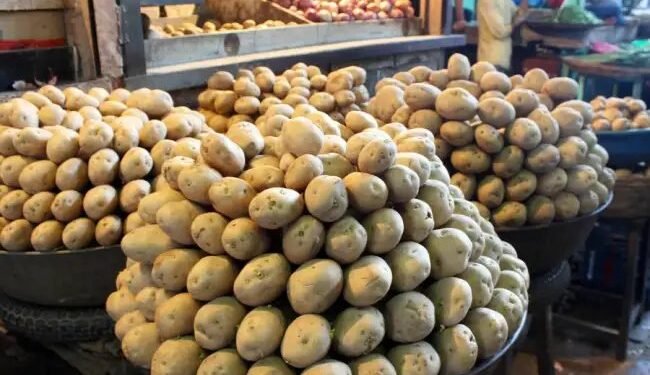 सरकार ने दी ओडिशा में राहत, 100 रुपये में 3 किलो बिक रहा आलू