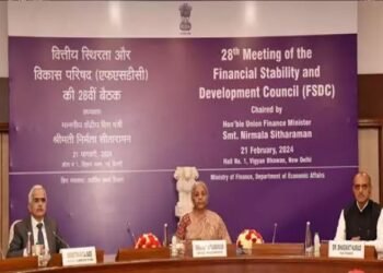 केन्द्री य वित्त मंत्री ने नई दिल्ली में एफएसडीसी की 28वीं बैठक की अध्यक्षता की