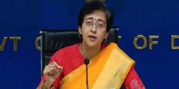 आतिशी का बड़ा दावा, कहा- मेरे साथ सौरभ भारद्वाज और राघव भी जाएंगे जेल